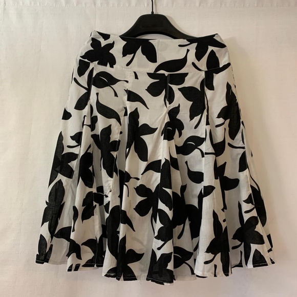 NWOT Sz8 Jessica Aline Flowing Flowery Print Linen-Style Skirt - Picture 2 of 5